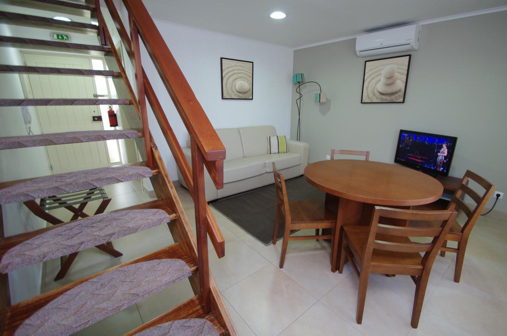 Apartamentos Vila Nova فيلا نوفا دو ميلفونتس المظهر الخارجي الصورة